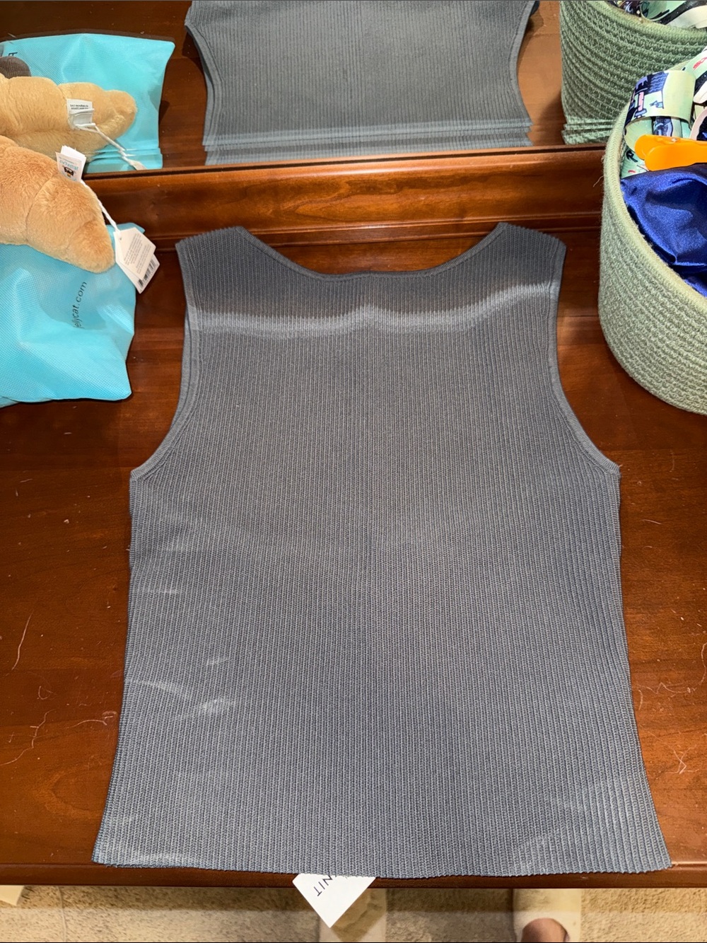 Aritzia Sculpt Knit